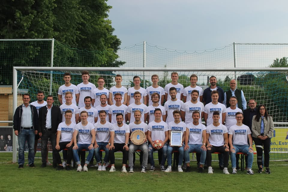 Mannschaftsfoto der Herren 1 bei der Meisterschaft 2018-19